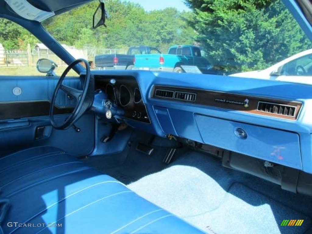 1971 Satellite Road Runner - Blue Metallic / Blue photo #9