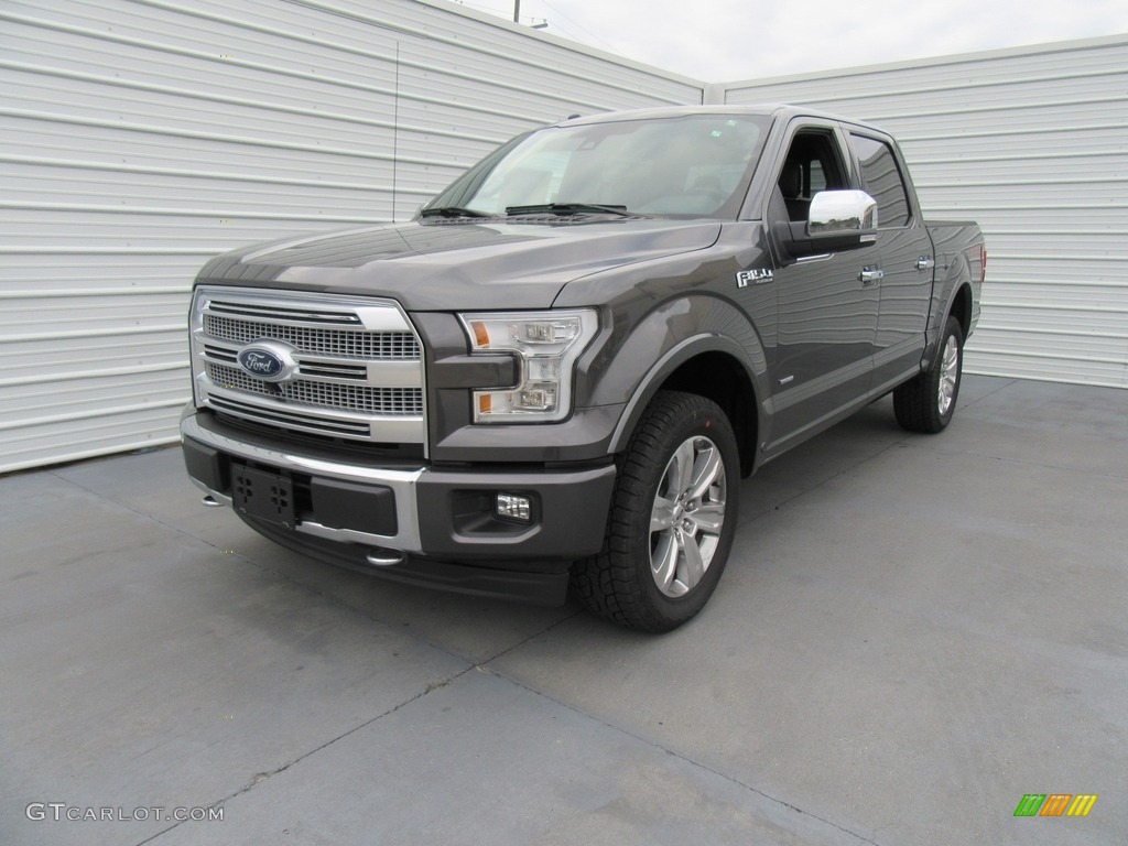 2017 F150 Platinum SuperCrew 4x4 - Magnetic / Black photo #7