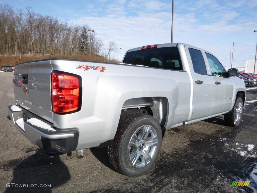 2017 Silverado 1500 Custom Double Cab 4x4 - Silver Ice Metallic / Dark Ash/Jet Black photo #6