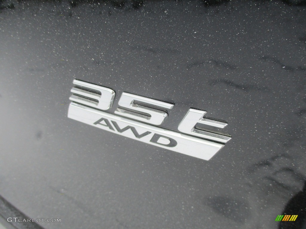 2017 Jaguar F-PACE 35t AWD R-Sport Marks and Logos Photo #117997564