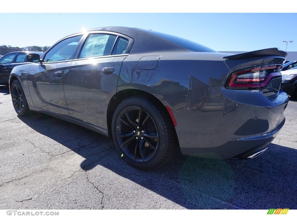 2017 Charger SE - Destroyer Grey / Black photo #2