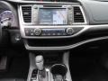 Controls of 2017 Highlander SE