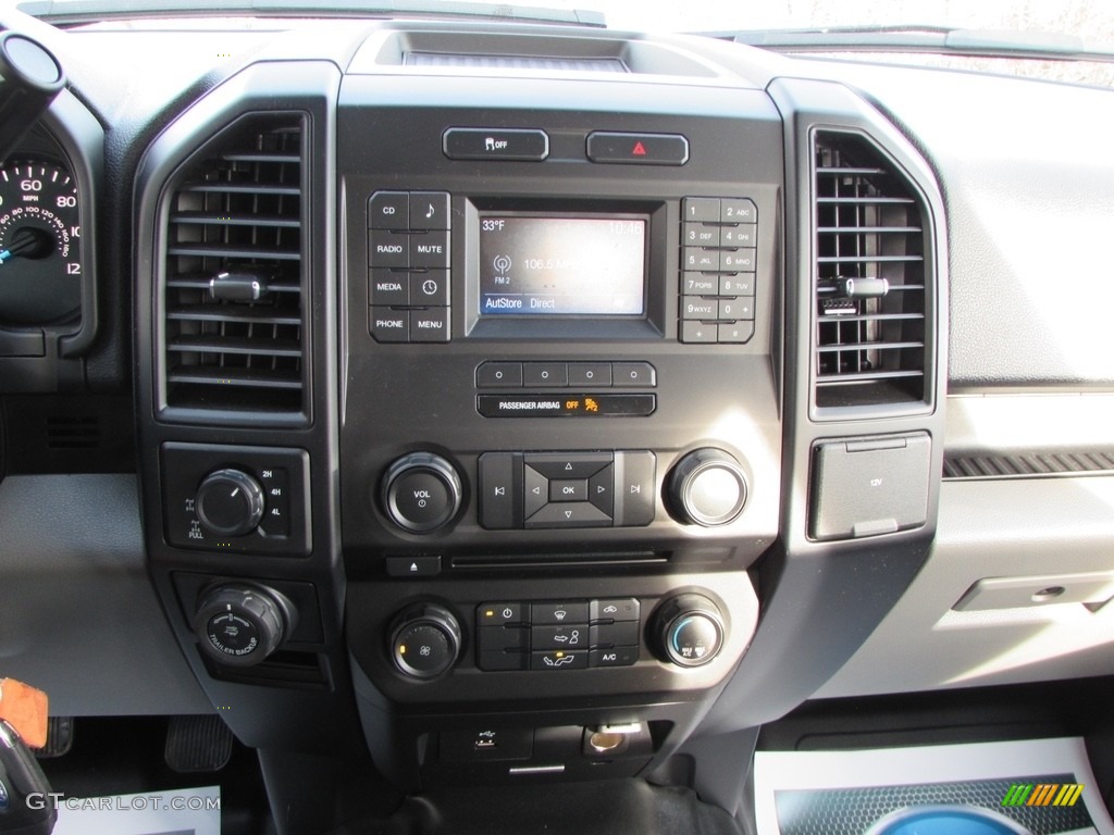 2016 F150 XL SuperCab 4x4 - Shadow Black / Medium Earth Gray photo #31