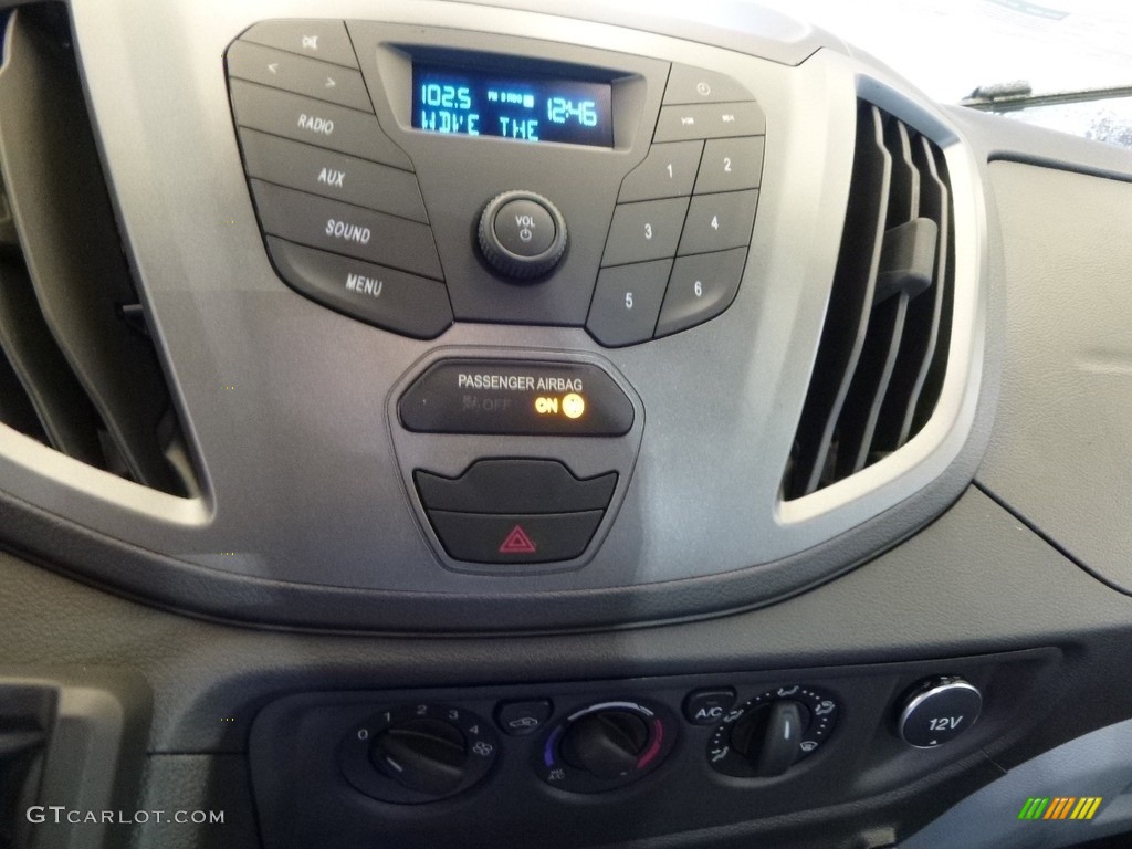 2017 Ford Transit Van 250 LR Regular Controls Photo #118012638