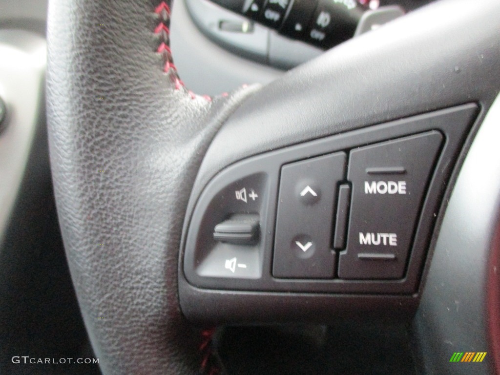 2011 Forte SX - Titanium Silver / Black photo #18