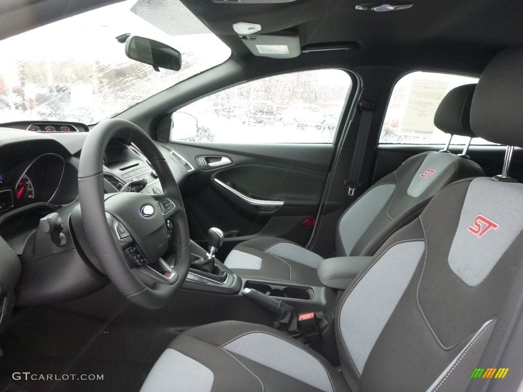 2017 Ford Focus ST Hatch Front Seat Photo #118025721