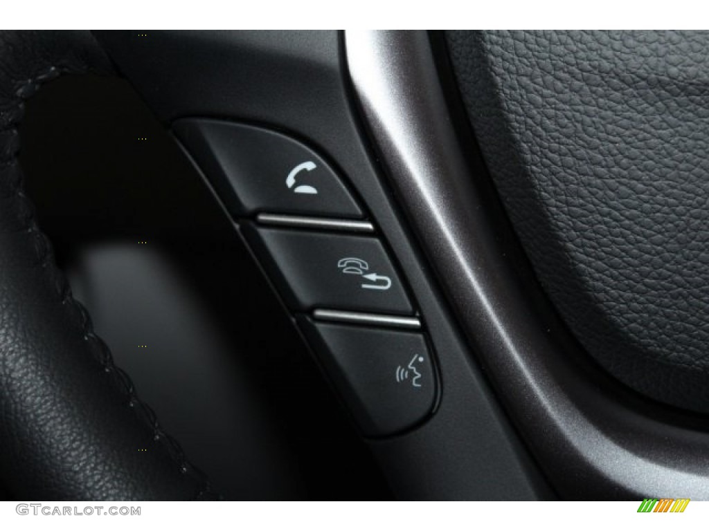 2017 Honda Ridgeline RTL AWD Controls Photo #118026552