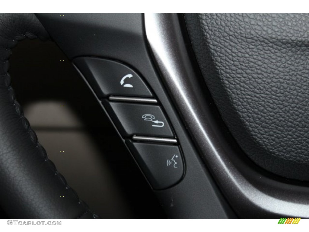 2017 Honda Ridgeline RTL AWD Controls Photo #118027017