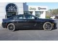 Pitch-Black - Charger R/T Photo No. 7