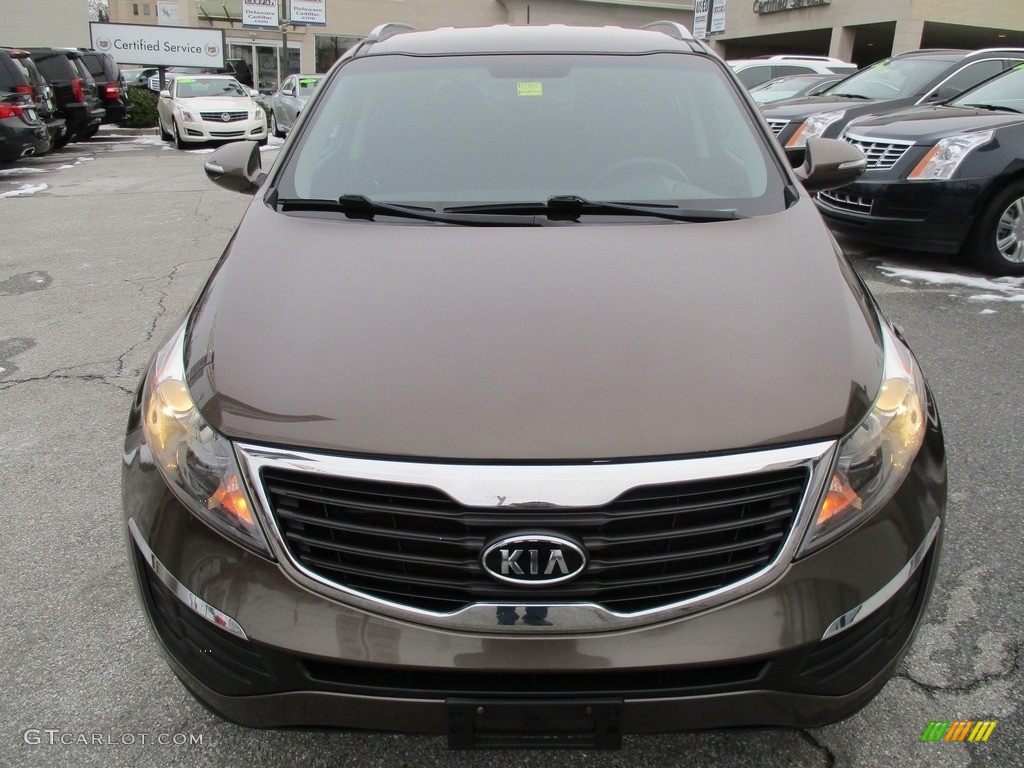 2011 Sportage LX - Sand Track / Black photo #9