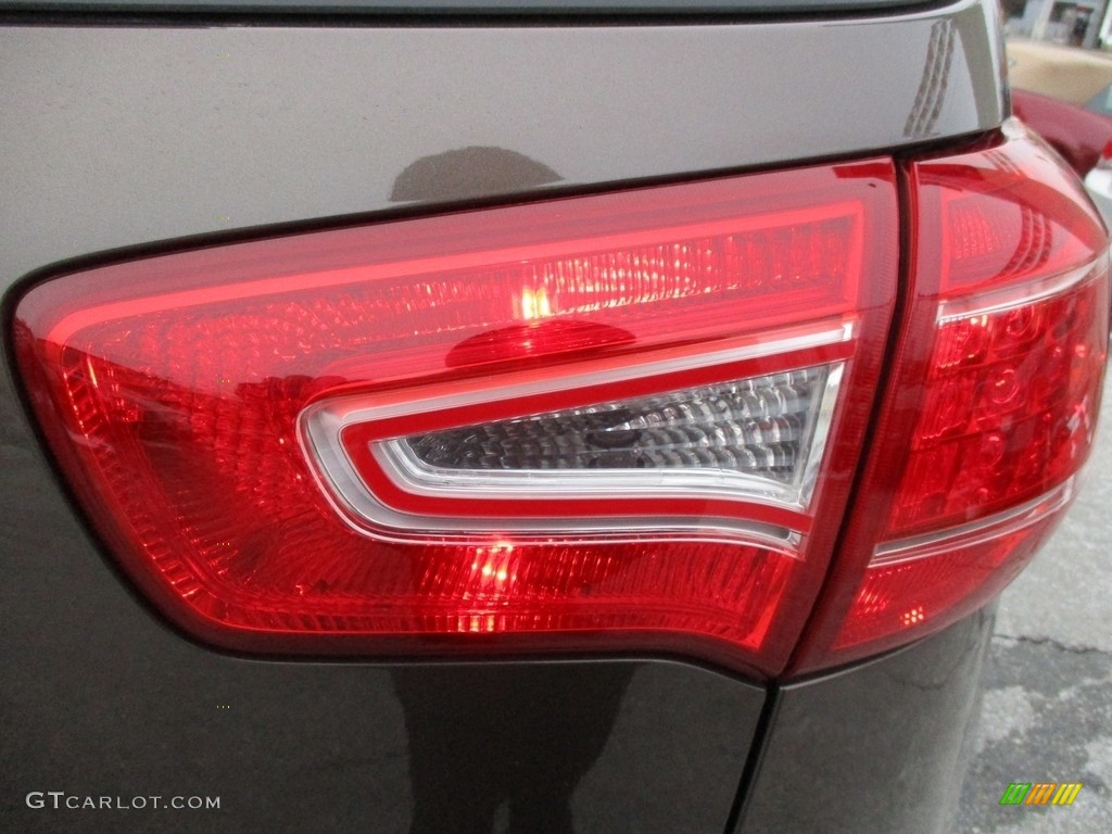 2011 Sportage LX - Sand Track / Black photo #33