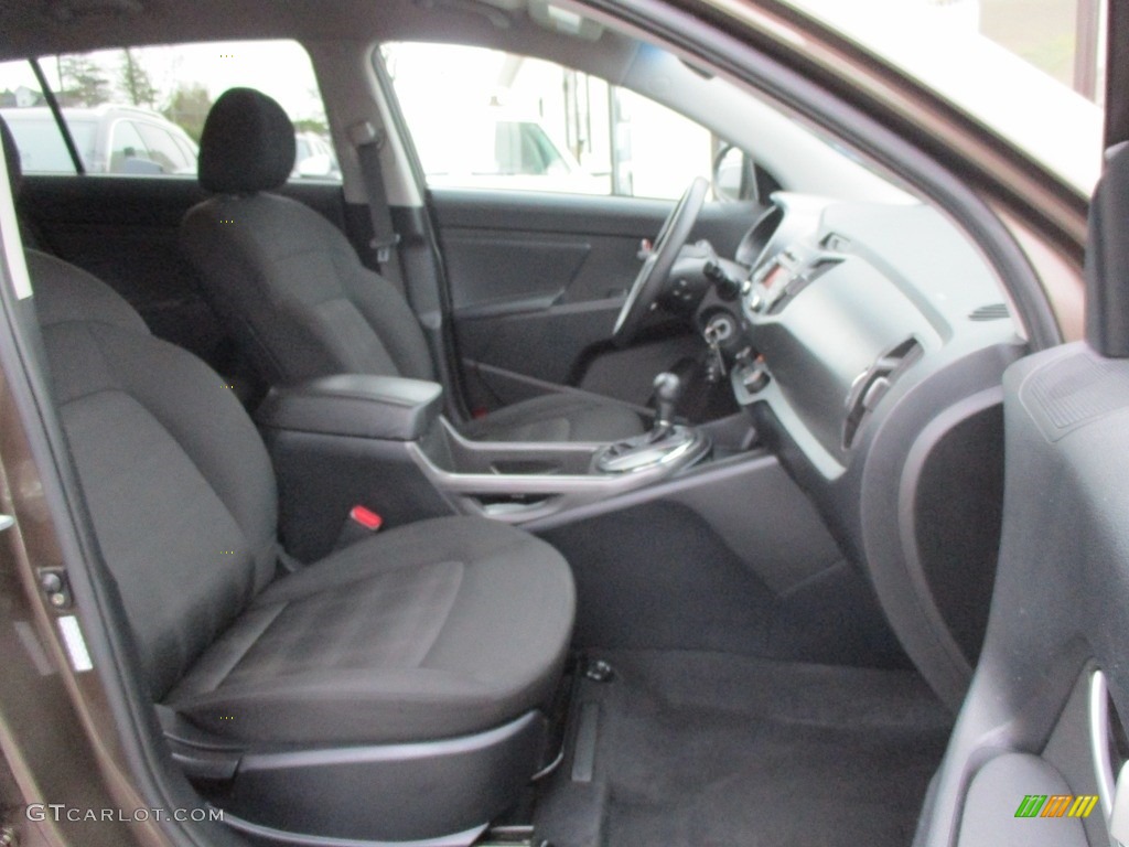 2011 Sportage LX - Sand Track / Black photo #40