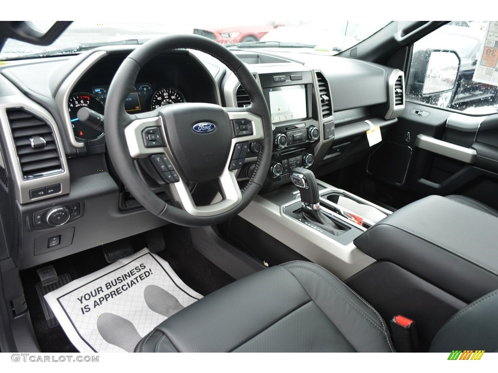 2017 F150 Lariat SuperCrew 4X4 - Magnetic / Black photo #10