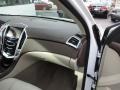 2014 Platinum Ice Tricoat Cadillac SRX Luxury AWD  photo #16