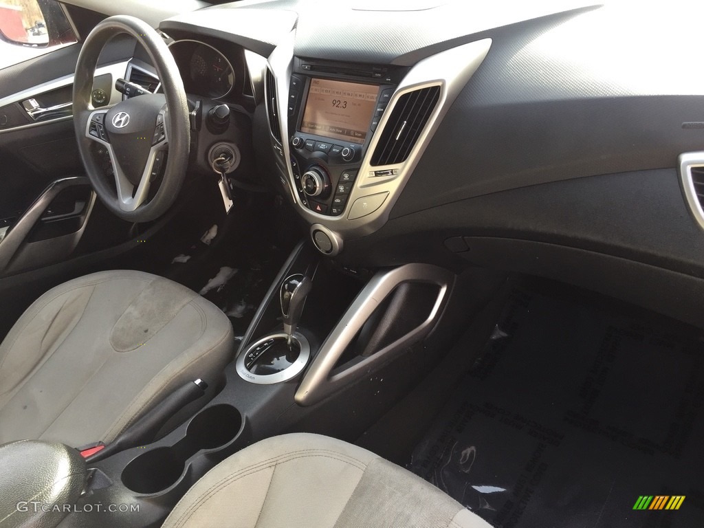 2012 Veloster  - Boston Red / Gray photo #23