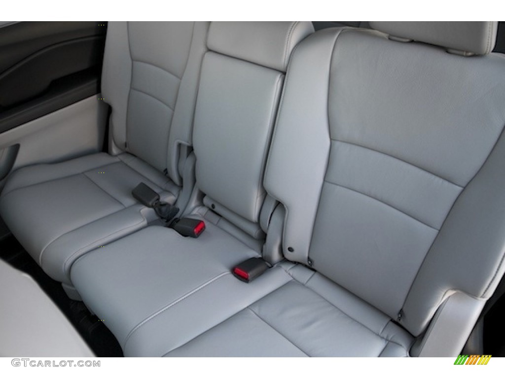 2017 Honda Pilot EX-L Rear Seat Photo #118039041