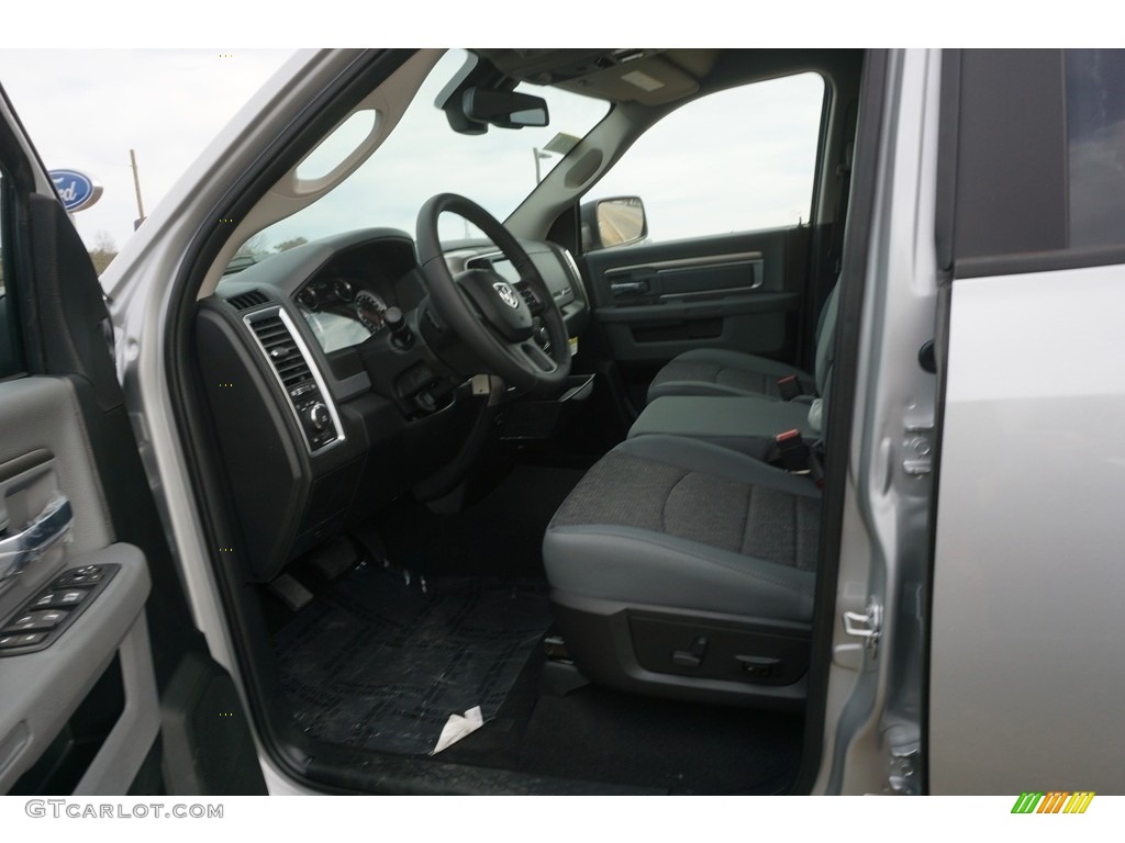 2017 1500 Big Horn Quad Cab 4x4 - Bright Silver Metallic / Black/Diesel Gray photo #5