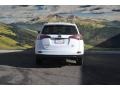 Super White - RAV4 LE Photo No. 4