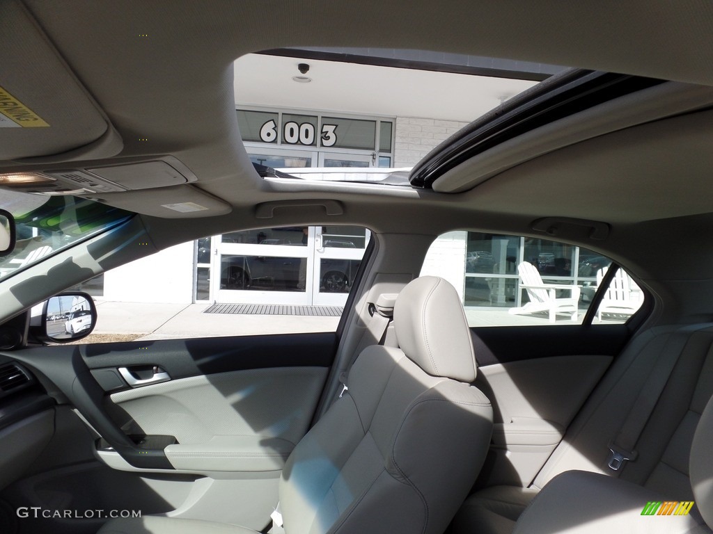 2012 TSX Sedan - Forged Silver Metallic / Taupe photo #11