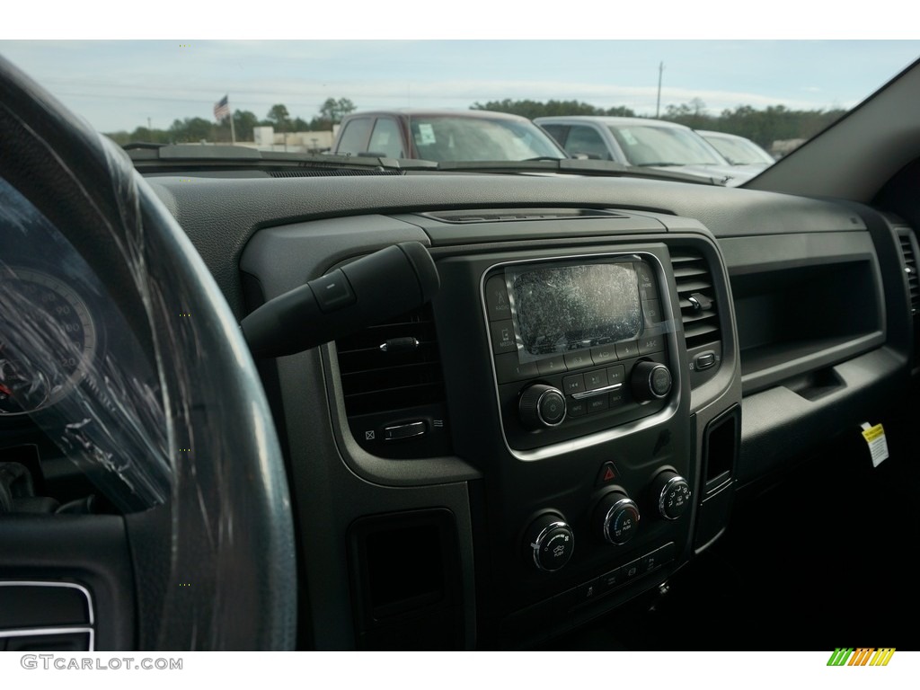 2017 2500 Tradesman Crew Cab 4x4 - Bright Silver Metallic / Black/Diesel Gray photo #5