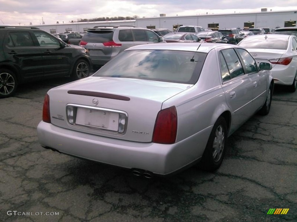 2003 DeVille Sedan - Sterling Silver / Dark Gray photo #2
