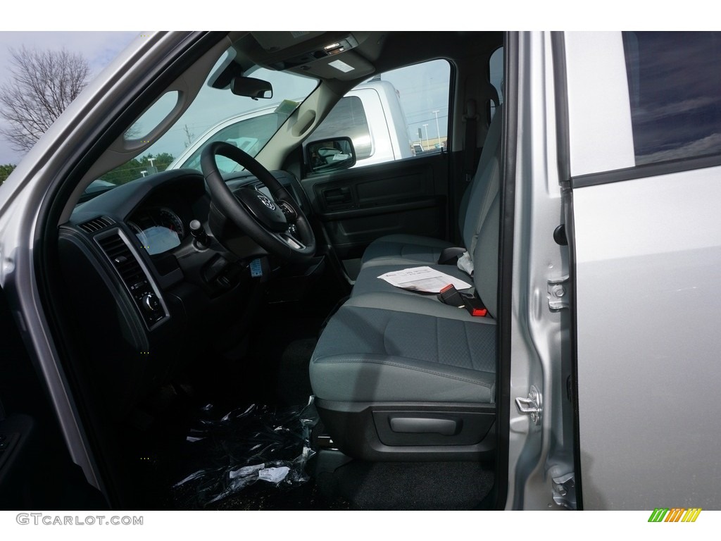 2017 1500 Express Crew Cab - Bright Silver Metallic / Black/Diesel Gray photo #5