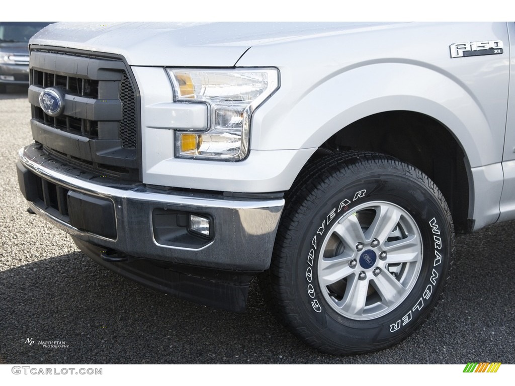 2017 F150 XL SuperCab 4x4 - Ingot Silver / Earth Gray photo #2