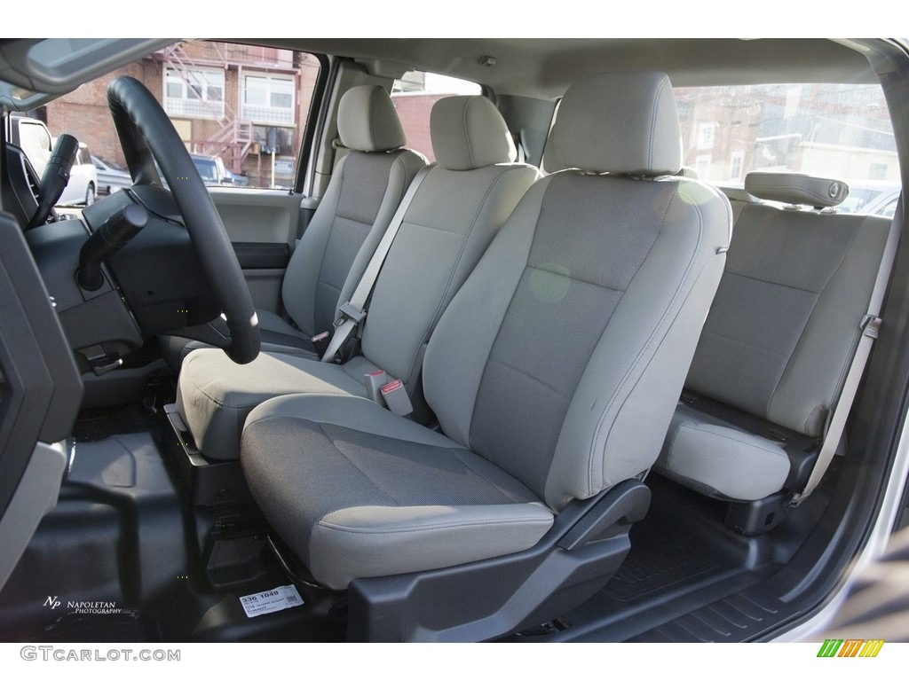 2017 F150 XL SuperCab 4x4 - Ingot Silver / Earth Gray photo #7