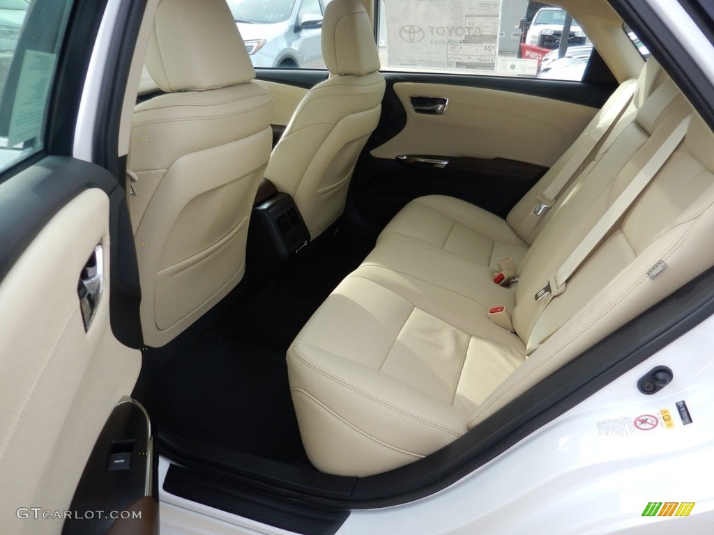 2017 Toyota Avalon XLE Premium Rear Seat Photo #118045053
