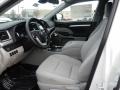 2017 Blizzard White Pearl Toyota Highlander LE  photo #3