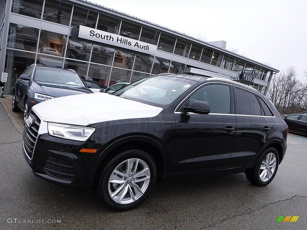 2017 Q3 2.0 TFSI Premium Plus quattro - Mythos Black Metallic / Black photo #1