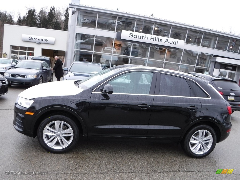 2017 Q3 2.0 TFSI Premium Plus quattro - Mythos Black Metallic / Black photo #2