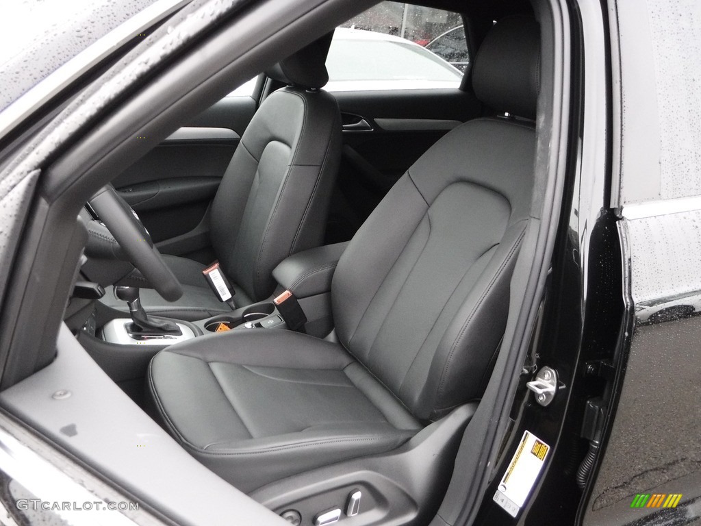 2017 Q3 2.0 TFSI Premium Plus quattro - Mythos Black Metallic / Black photo #19