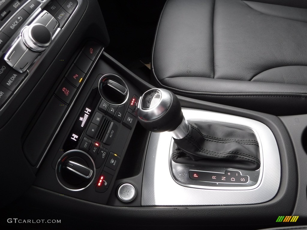 2017 Q3 2.0 TFSI Premium Plus quattro - Mythos Black Metallic / Black photo #24