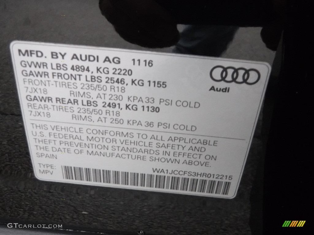 2017 Q3 2.0 TFSI Premium Plus quattro - Mythos Black Metallic / Black photo #40