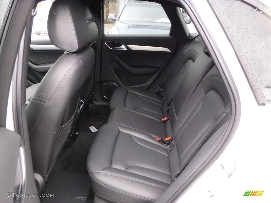 Black Interior 2017 Audi Q3 2.0 TFSI Premium Plus quattro Photo #118054041