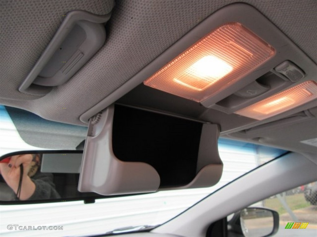 2013 Elantra Coupe SE - Silver / Gray photo #21
