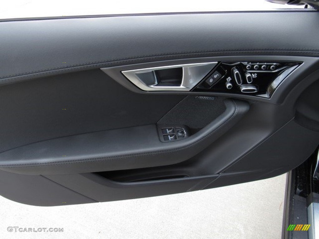 2017 Jaguar F-TYPE S Coupe Door Panel Photos