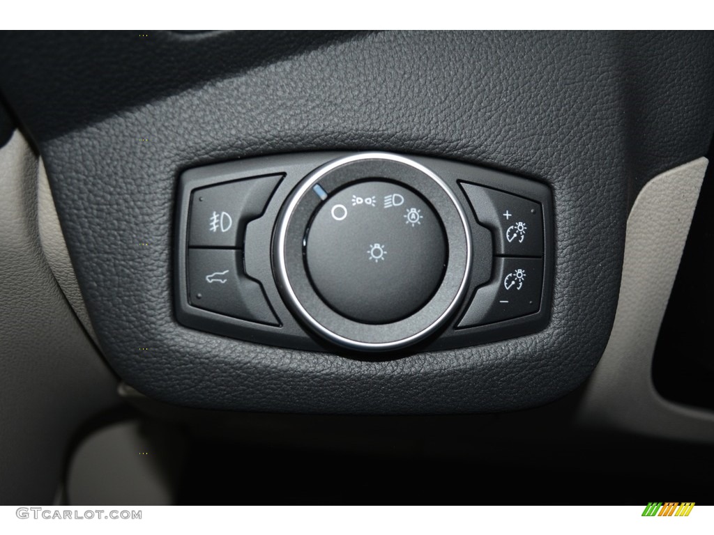 2017 Escape SE - White Gold / Medium Light Stone photo #16