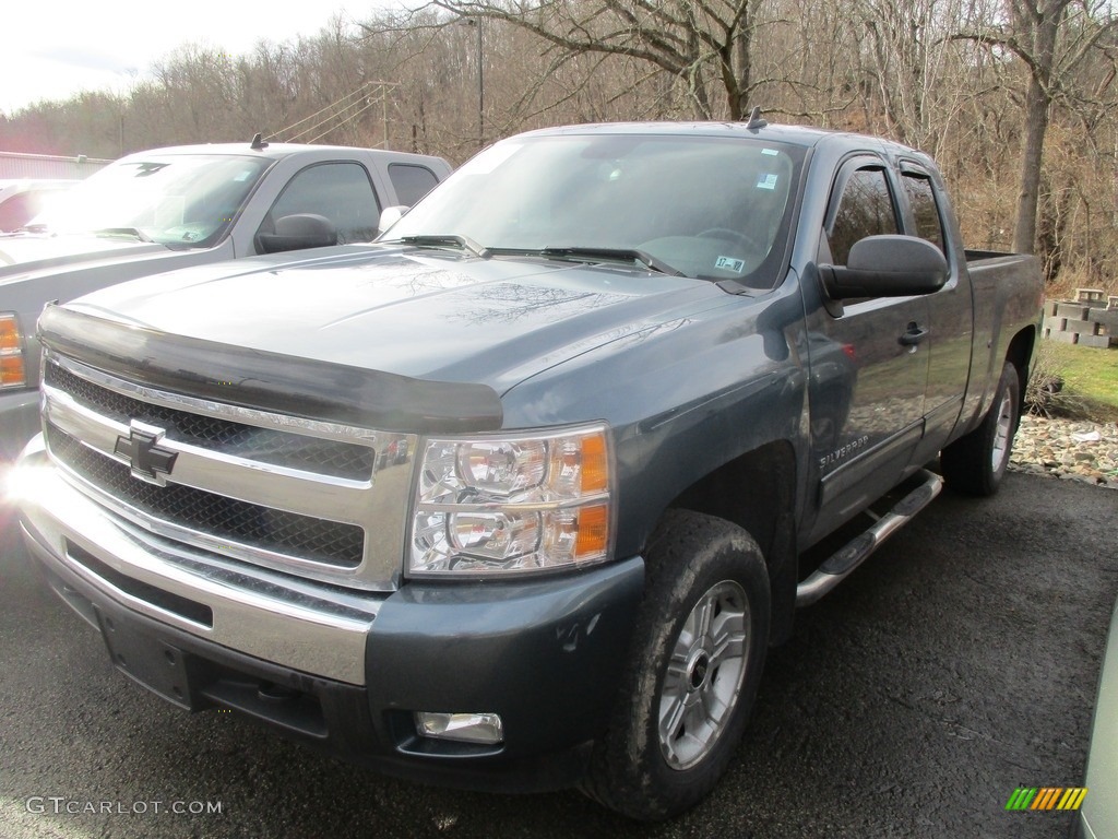 2013 Silverado 2500HD LT Crew Cab 4x4 - Blue Granite Metallic / Ebony photo #3