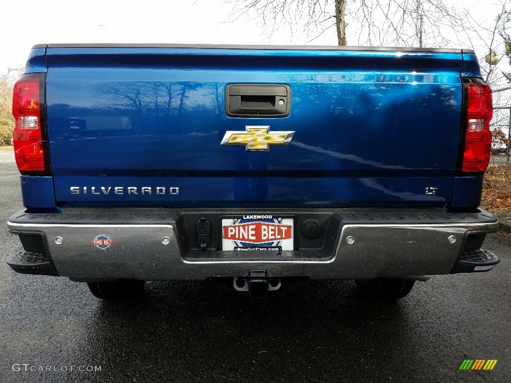 2017 Silverado 1500 LT Crew Cab 4x4 - Deep Ocean Blue Metallic / Jet Black photo #5