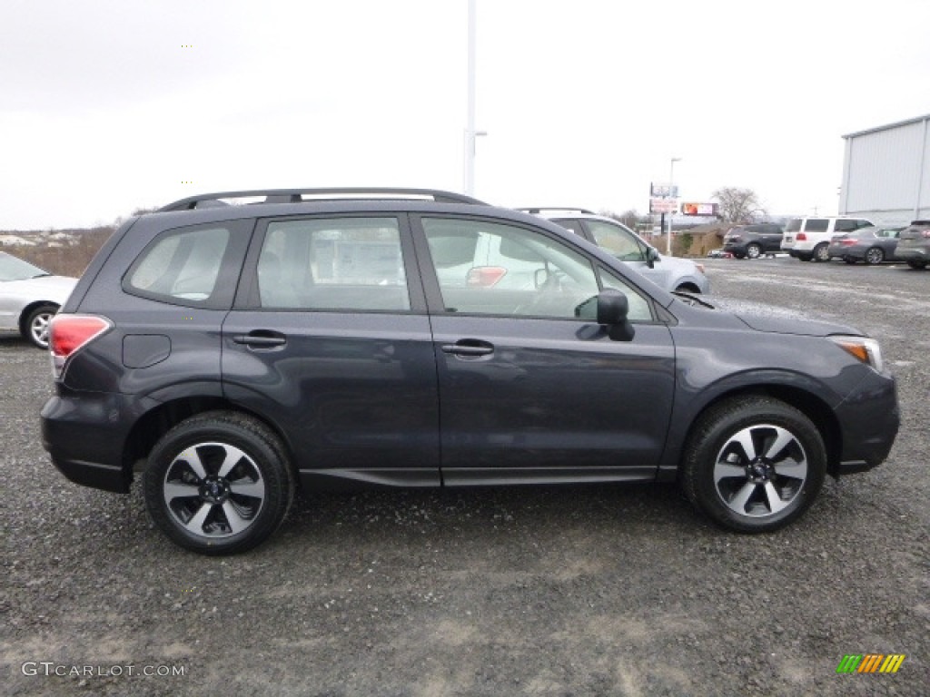 2017 Forester 2.5i - Dark Gray Metallic / Gray photo #3