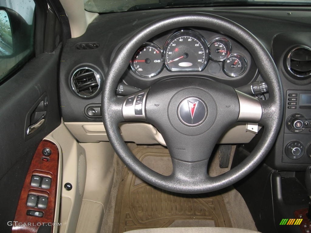 2006 G6 V6 Sedan - Ivory White / Light Taupe photo #4