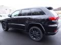 2017 Diamond Black Crystal Pearl Jeep Grand Cherokee Laredo 4x4  photo #3