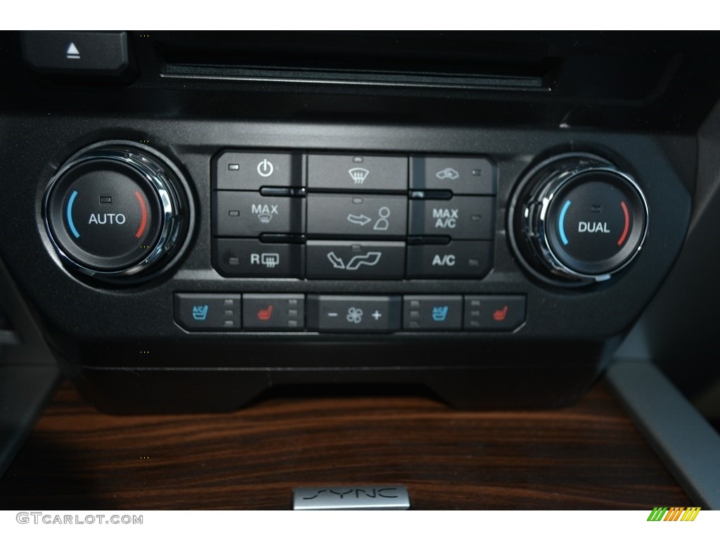 2017 F150 Lariat SuperCrew 4X4 - White Platinum / Light Camel photo #17