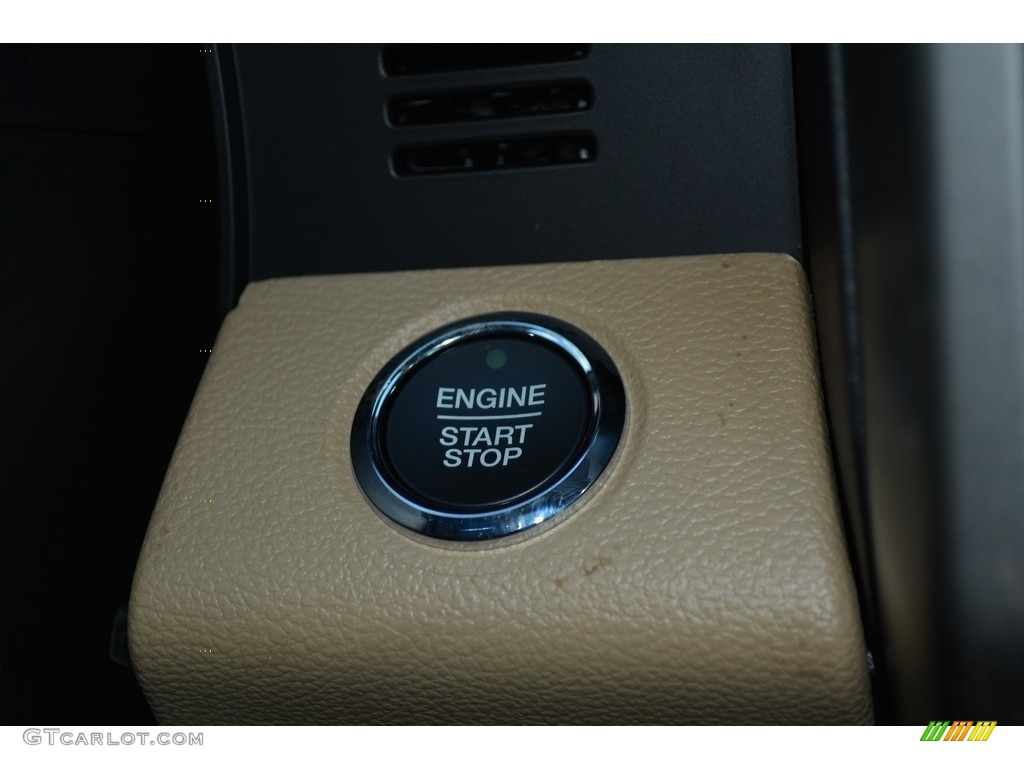 2017 F150 Lariat SuperCrew 4X4 - White Platinum / Light Camel photo #27