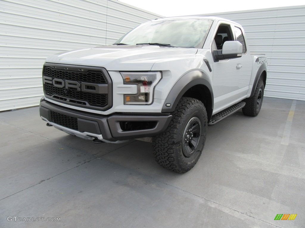 2017 F150 SVT Raptor SuperCab 4x4 - Avalanche / Raptor Black photo #7