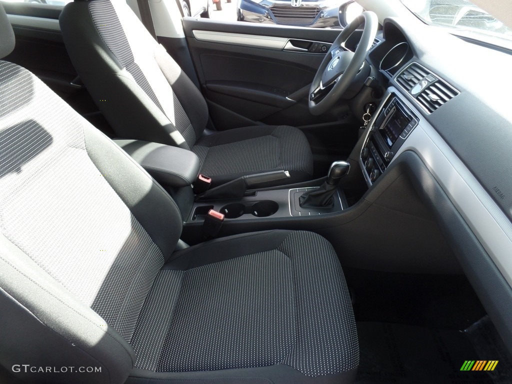 2016 Passat S Sedan - Titanium Beige / Titan Black photo #13