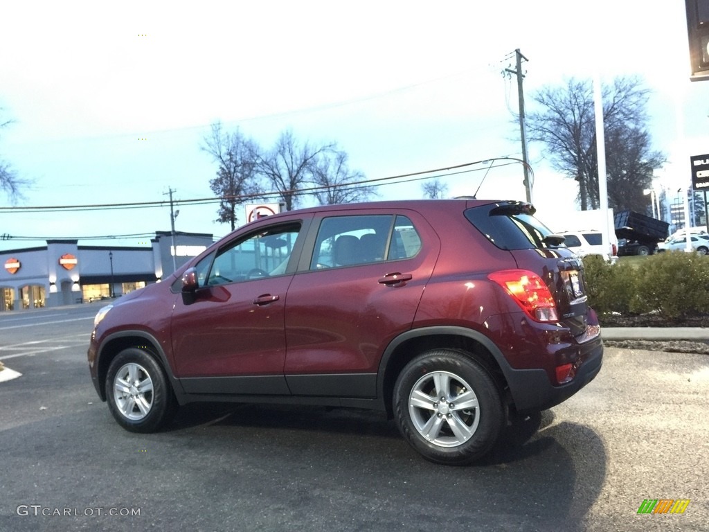 2017 Trax LS AWD - Crimson Metallic / Jet Black photo #6