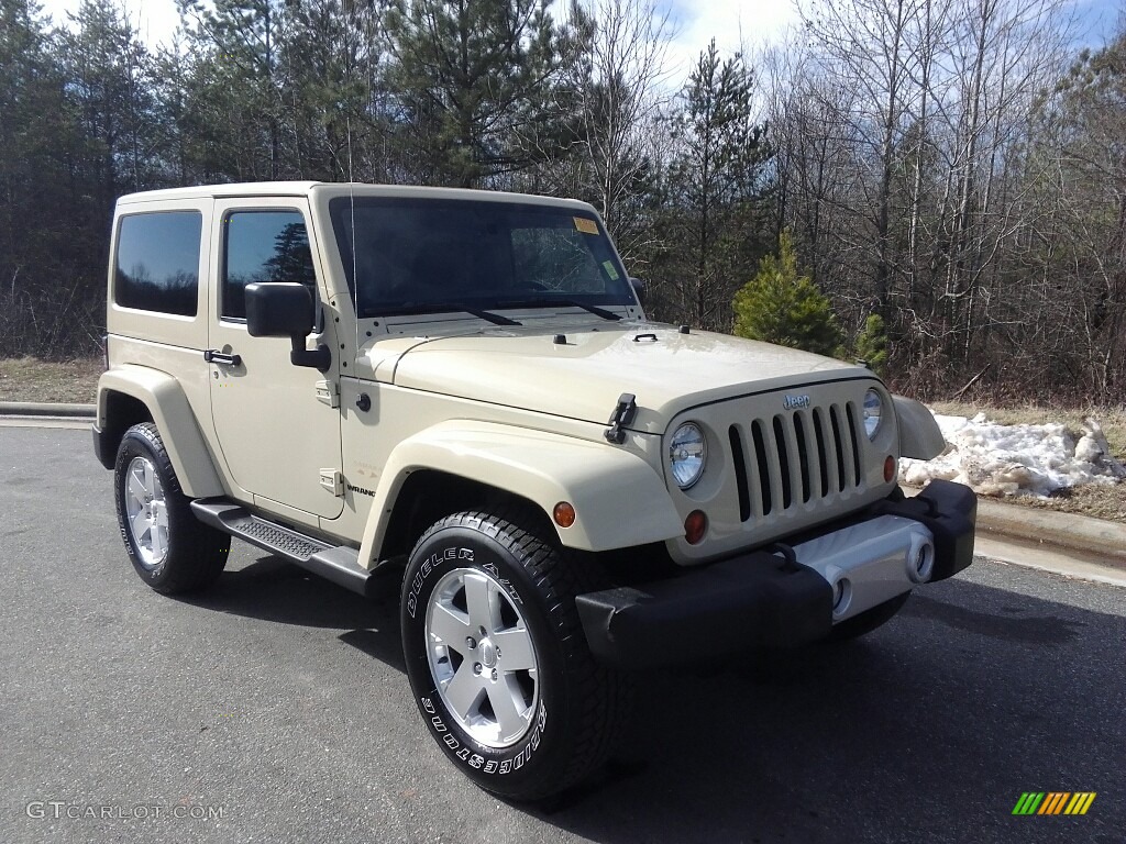2011 Wrangler Sahara 4x4 - Sahara Tan / Black/Dark Saddle photo #4